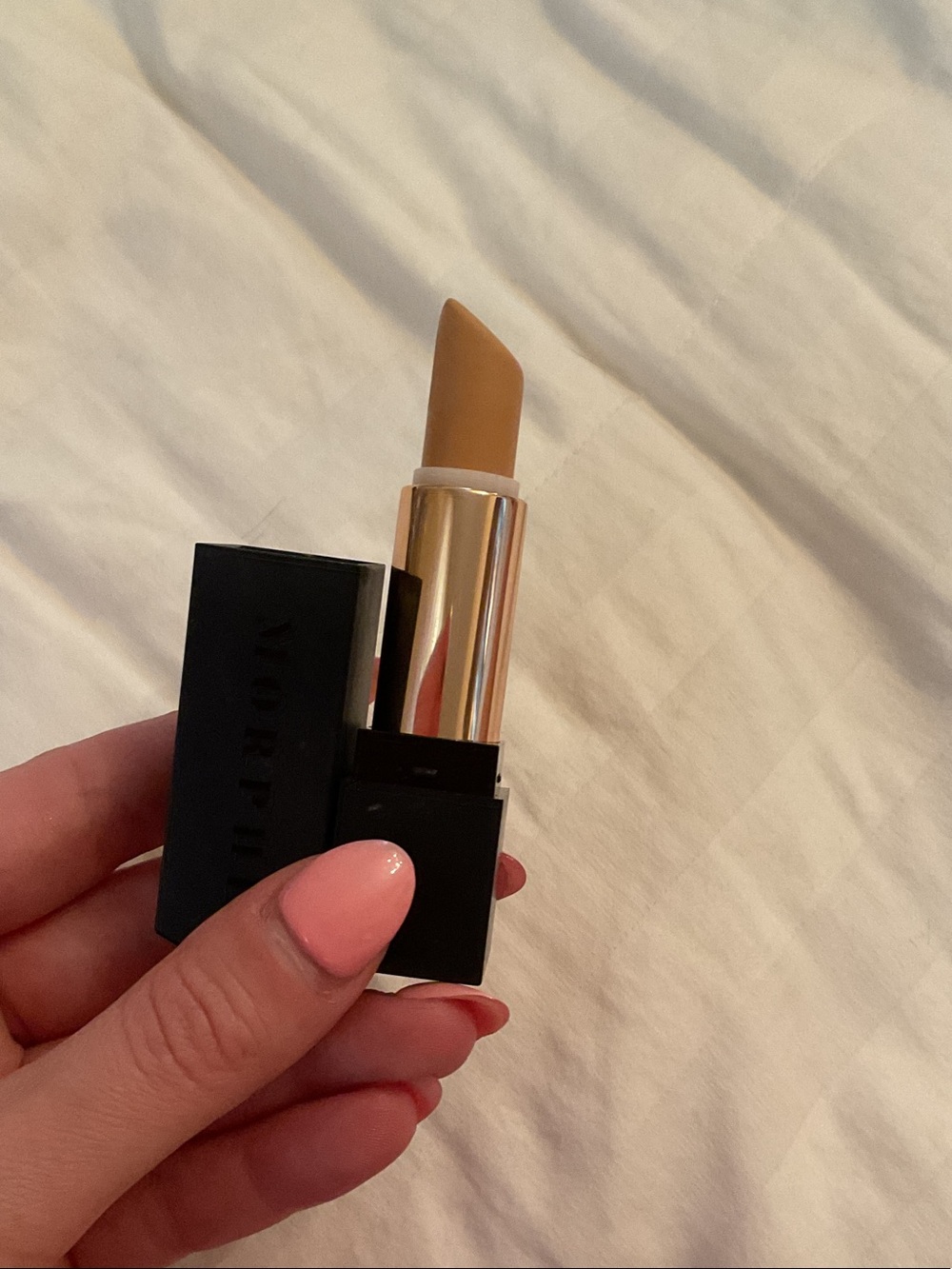 Morphe matte lip Stick - Warm Beige first base